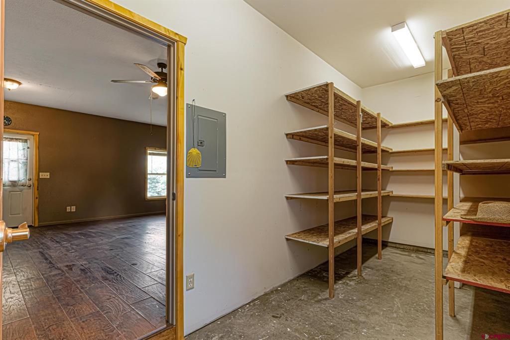 60918 Gunnison Road