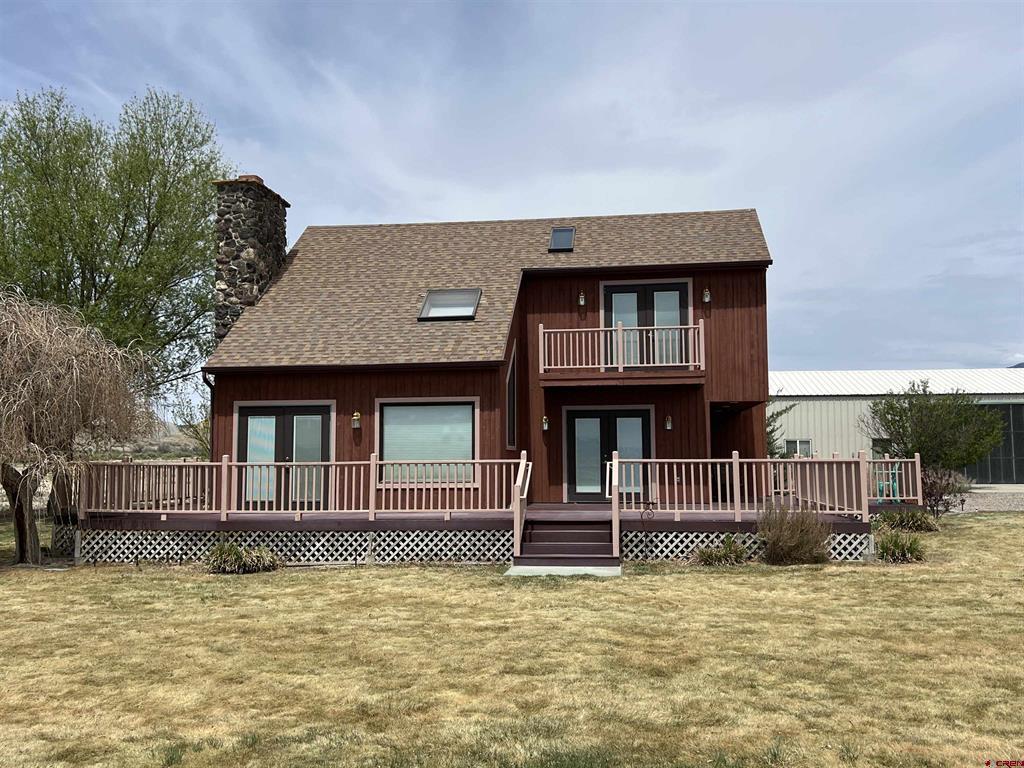1151 MUSTANG Lane
