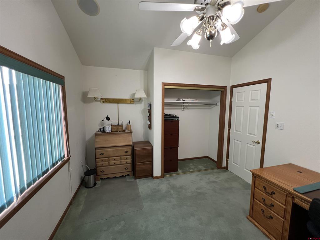 1151 MUSTANG Lane
