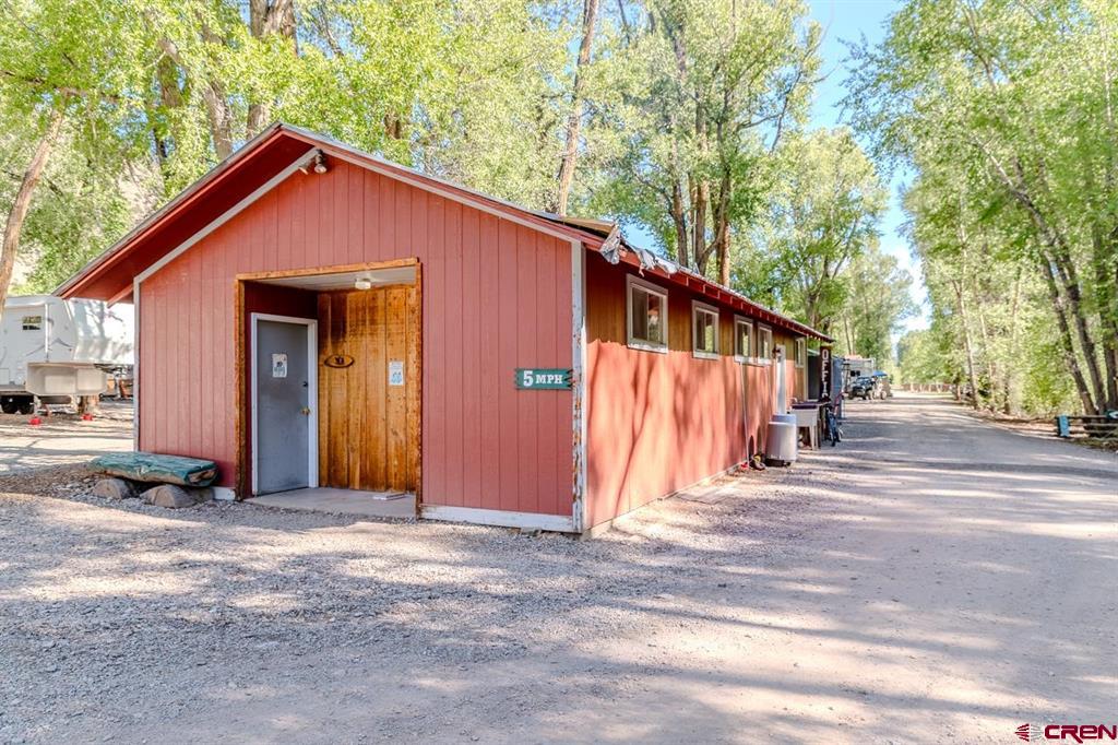 111 S Gunnison Avenue Unit: 3 separate tracts sold as