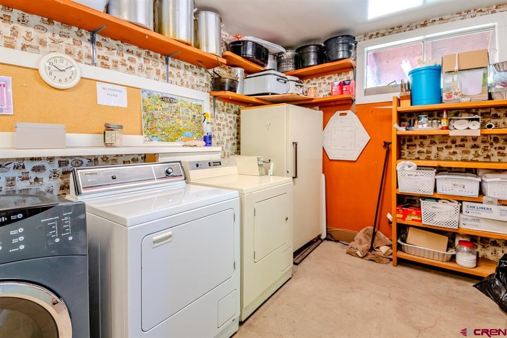 111 S Gunnison Avenue Unit: 3 separate tracts sold as