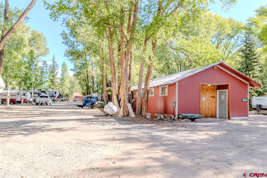 111 S Gunnison Avenue Unit: 3 separate tracts sold as