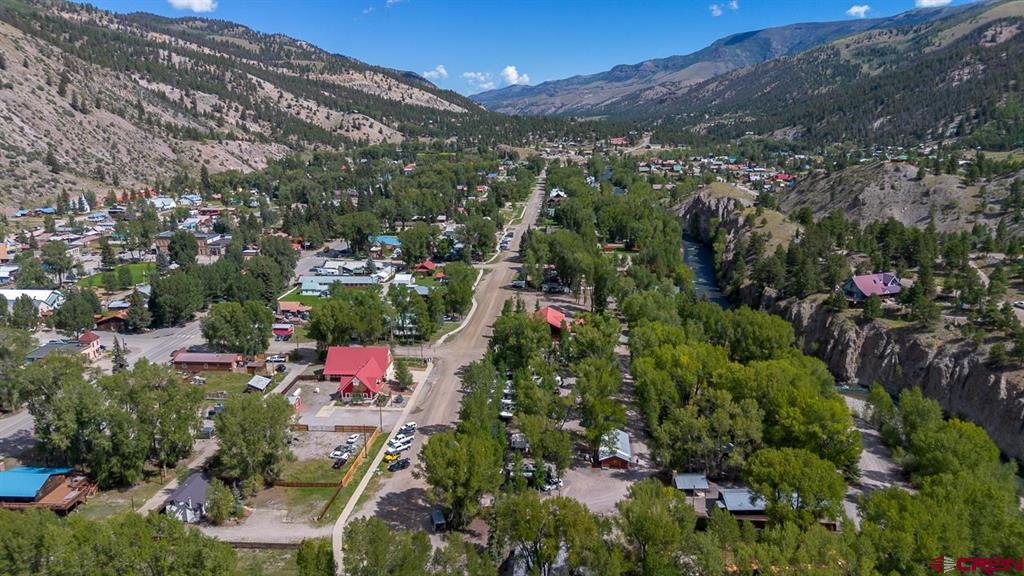 111 S Gunnison Avenue Unit: 3 separate tracts sold as