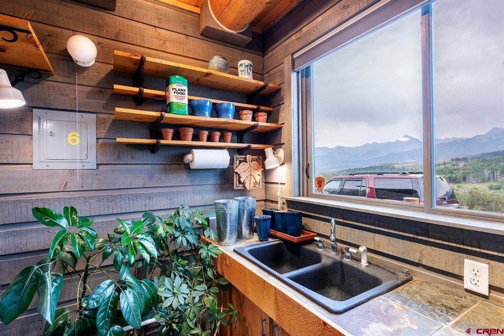 12665 Hwy 62 Highway