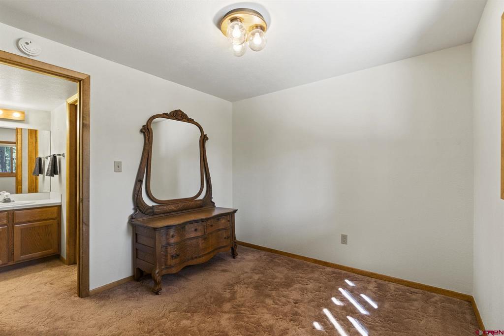 35453 Road R.6