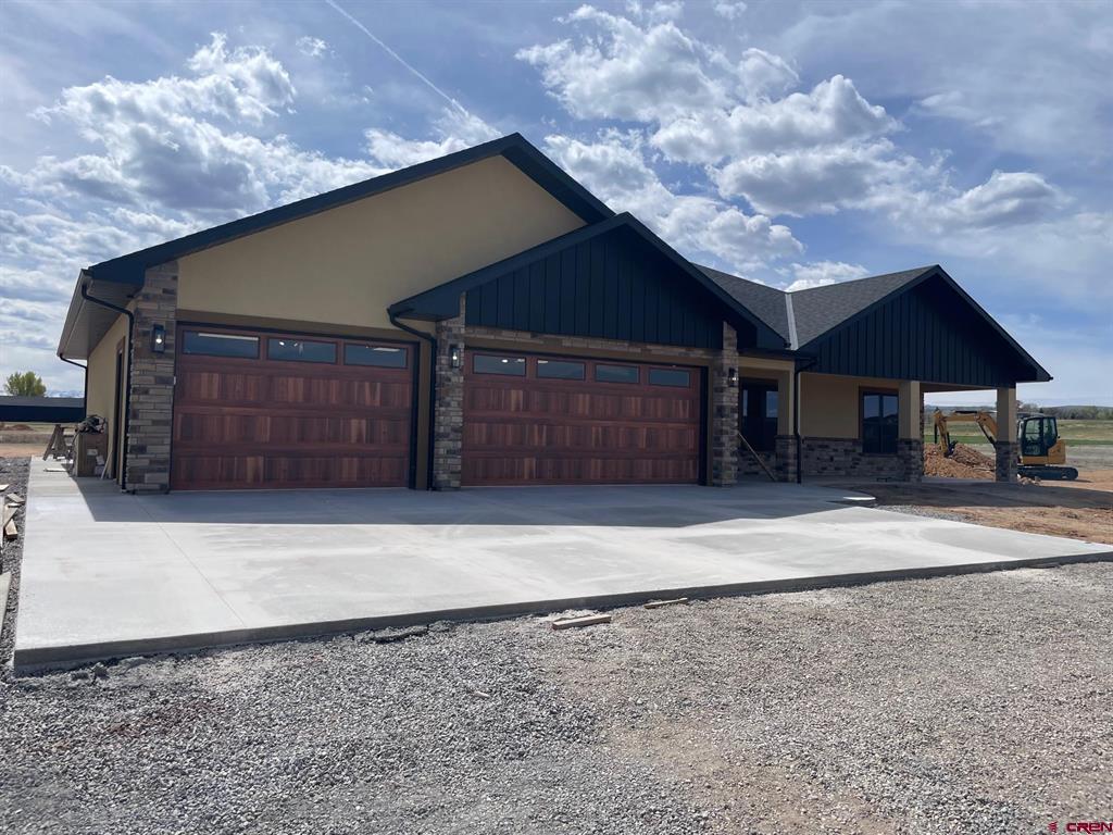 60837 Nighthorse Lane