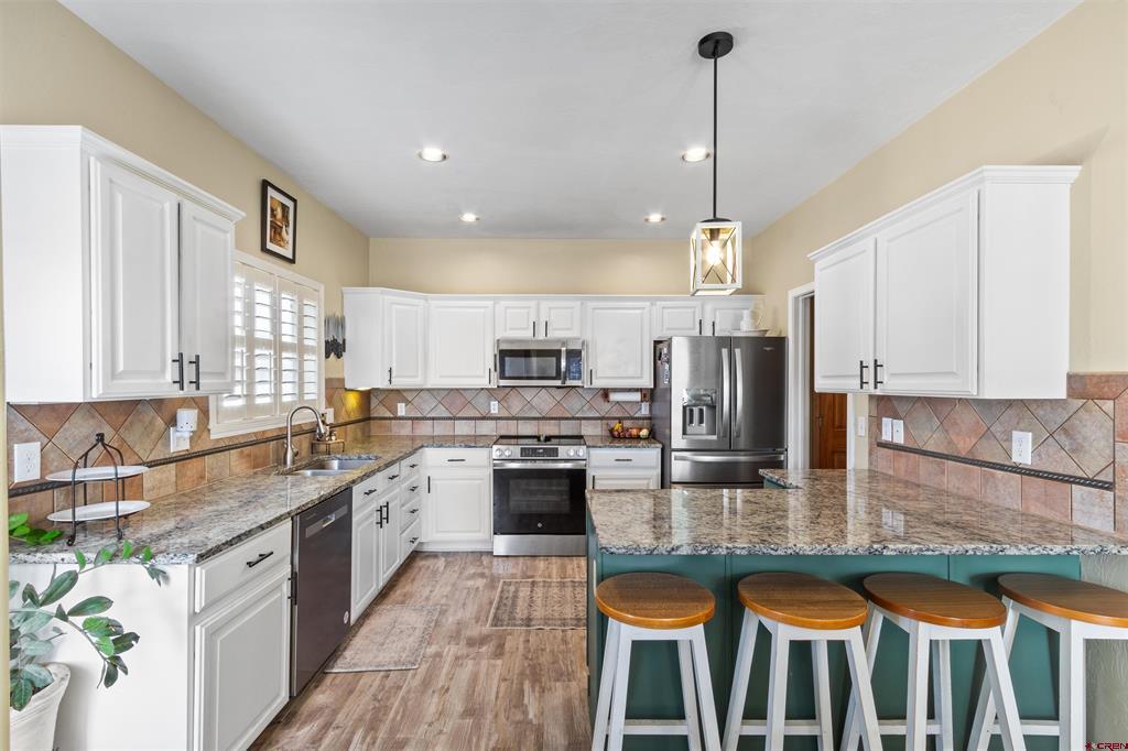 3309 Meadows Parkway