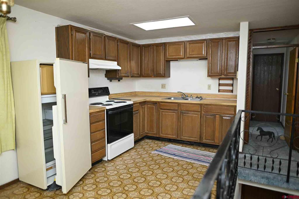 22120 Government Springs Road