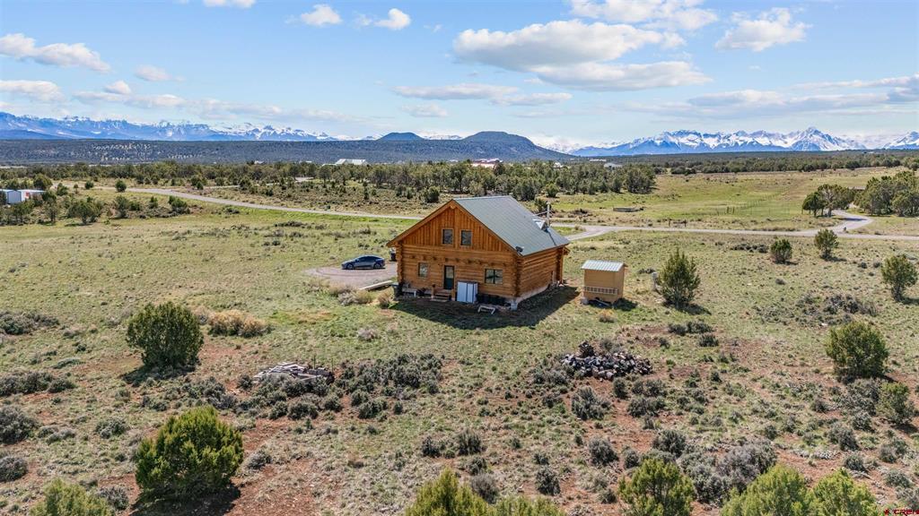 221 Snowy Peaks Drive
