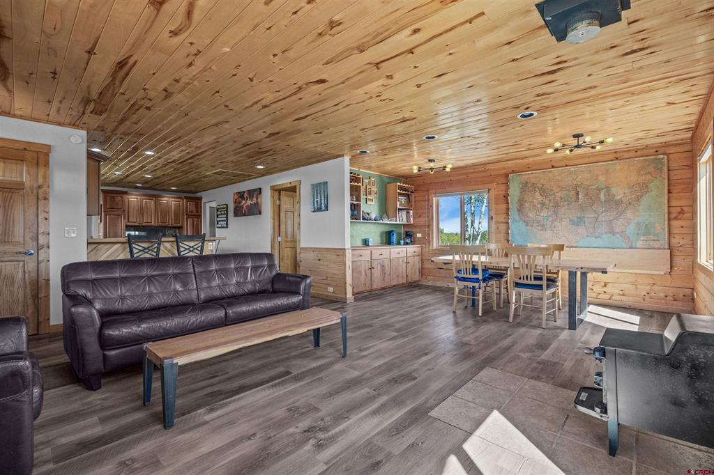 382 Sugar Bush Lane
