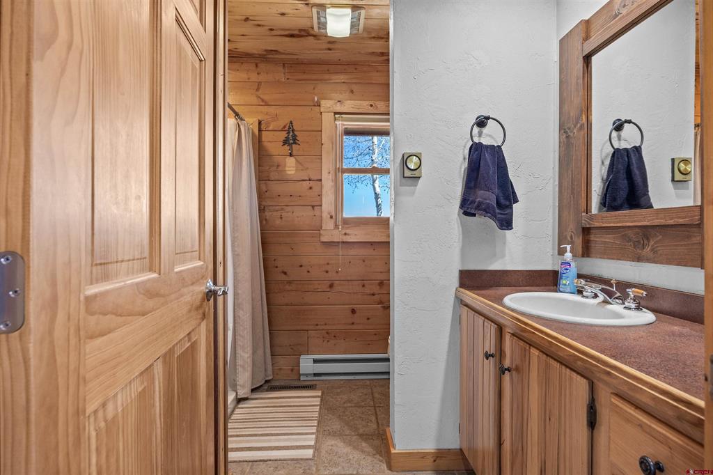 382 Sugar Bush Lane