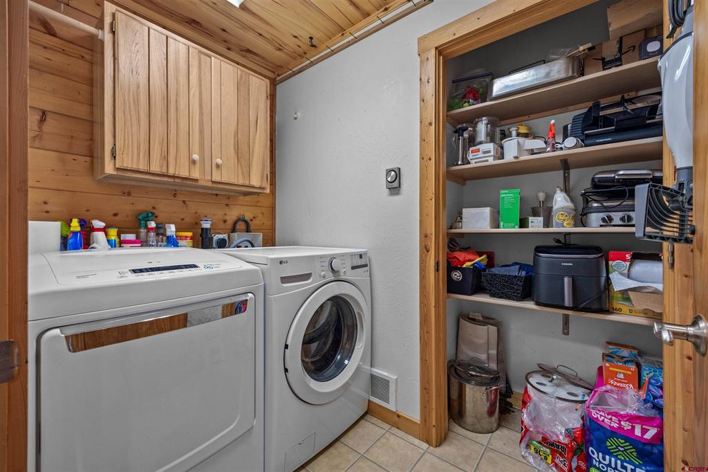 382 Sugar Bush Lane