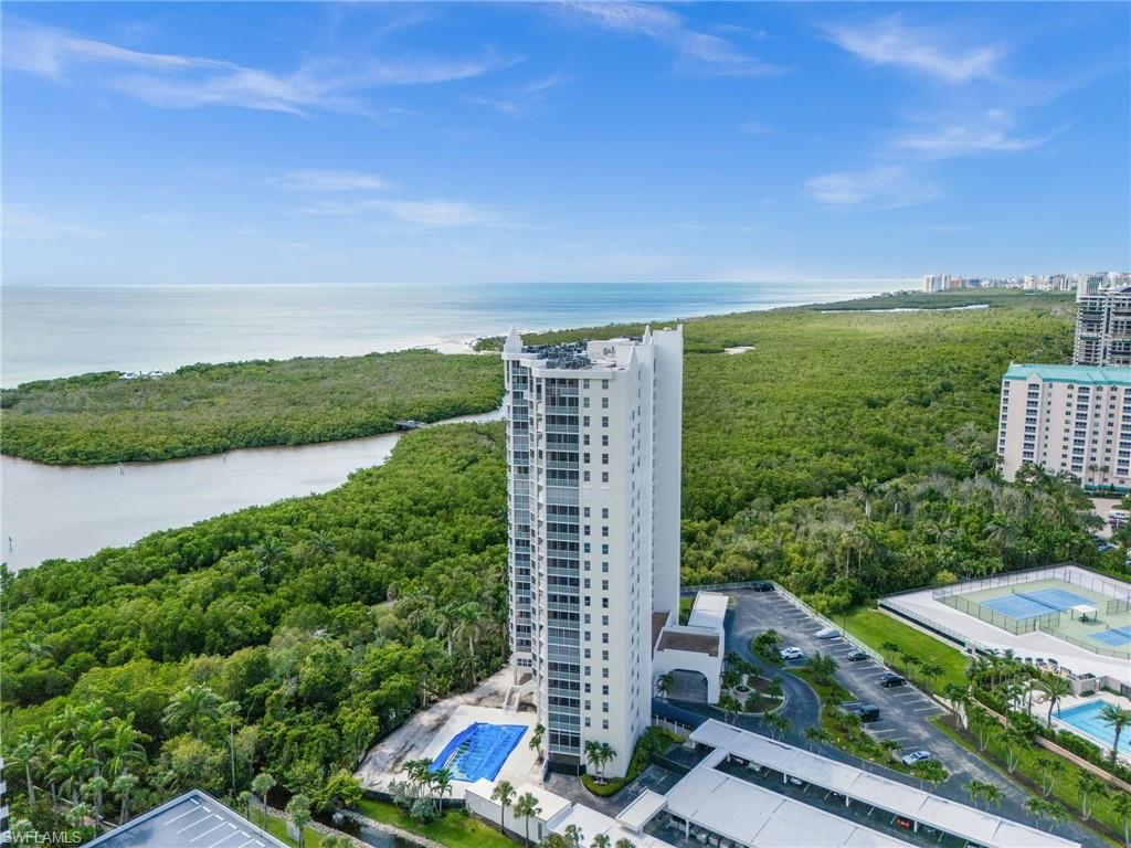 5550 Heron Point DR # 904