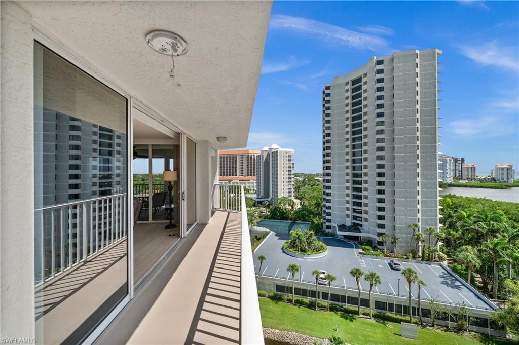 5550 Heron Point DR # 904