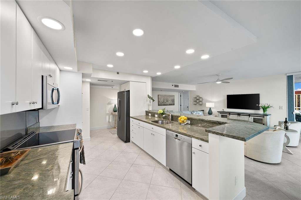 5550 Heron Point DR 1702