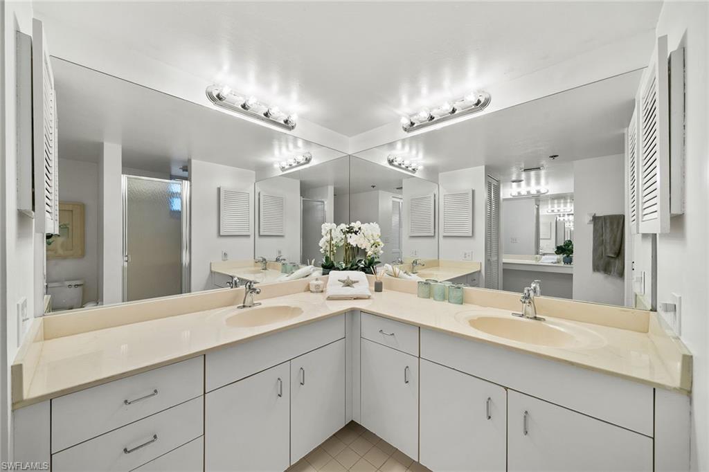 5550 Heron Point DR 1702