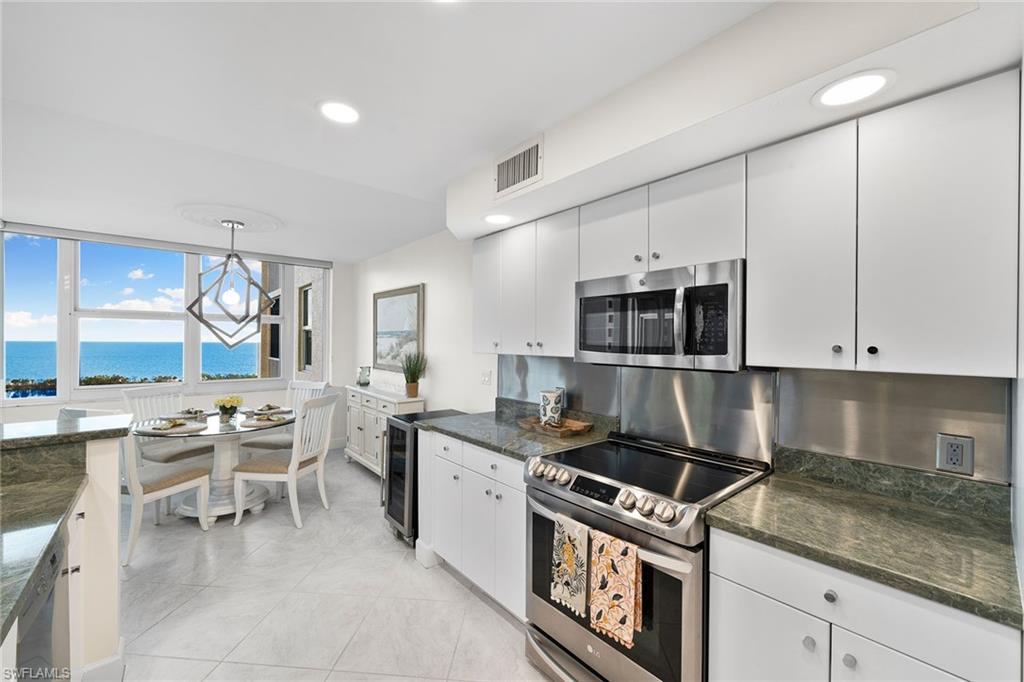 5550 Heron Point DR 1702