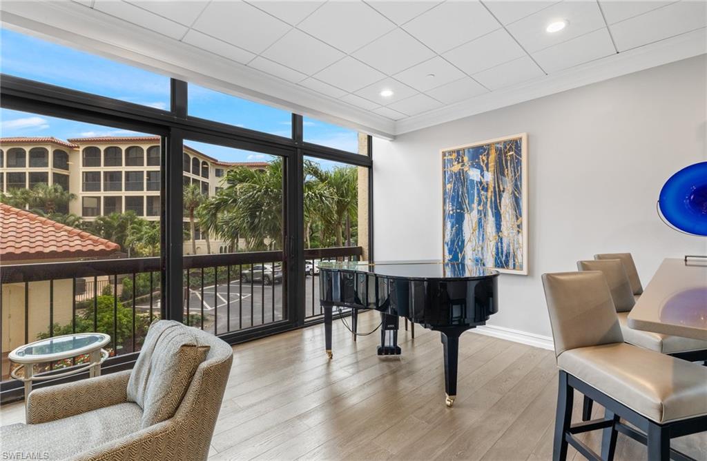 6060 PELICAN BAY BLVD 505