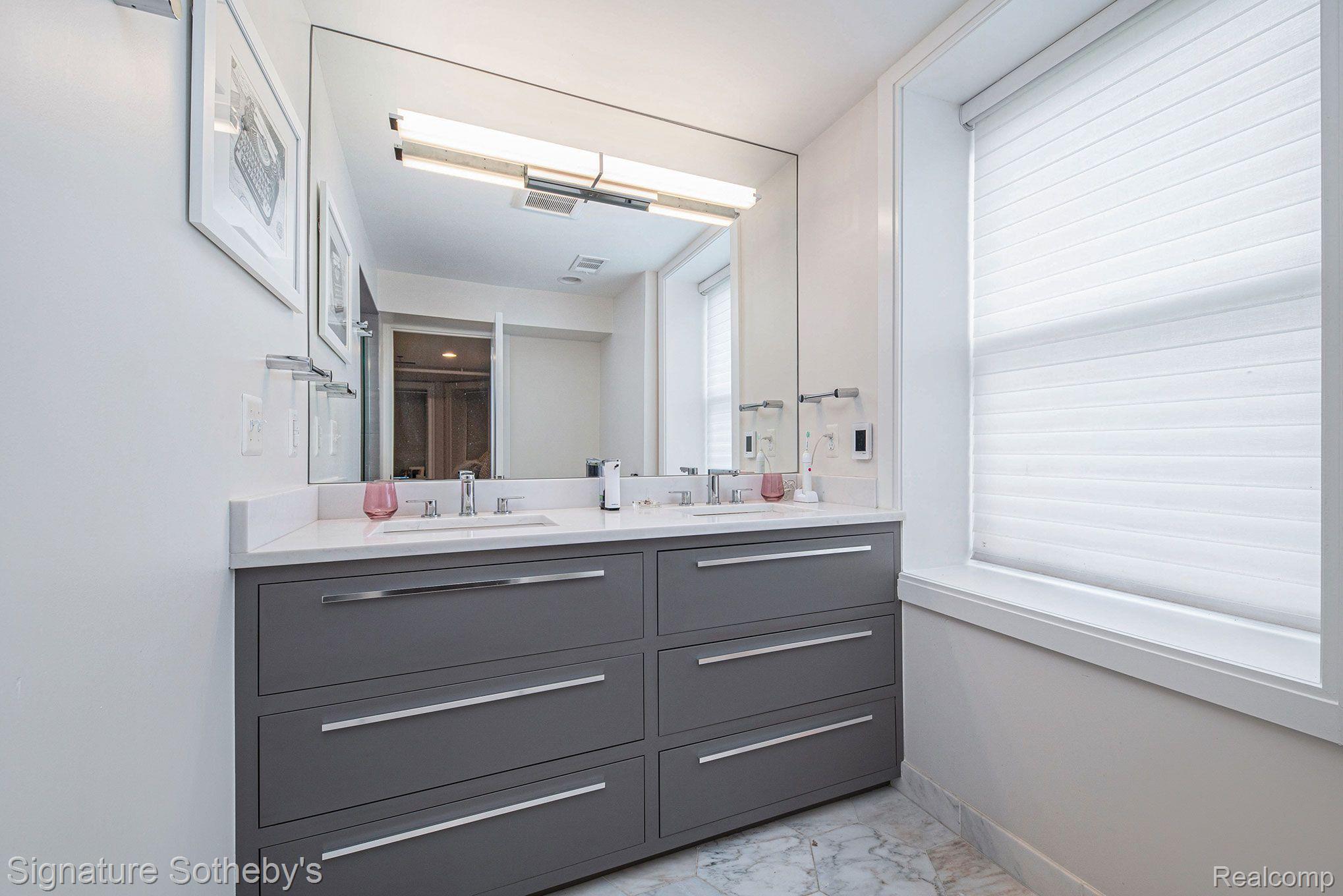 291 Edmund Place Unit: Unit 2