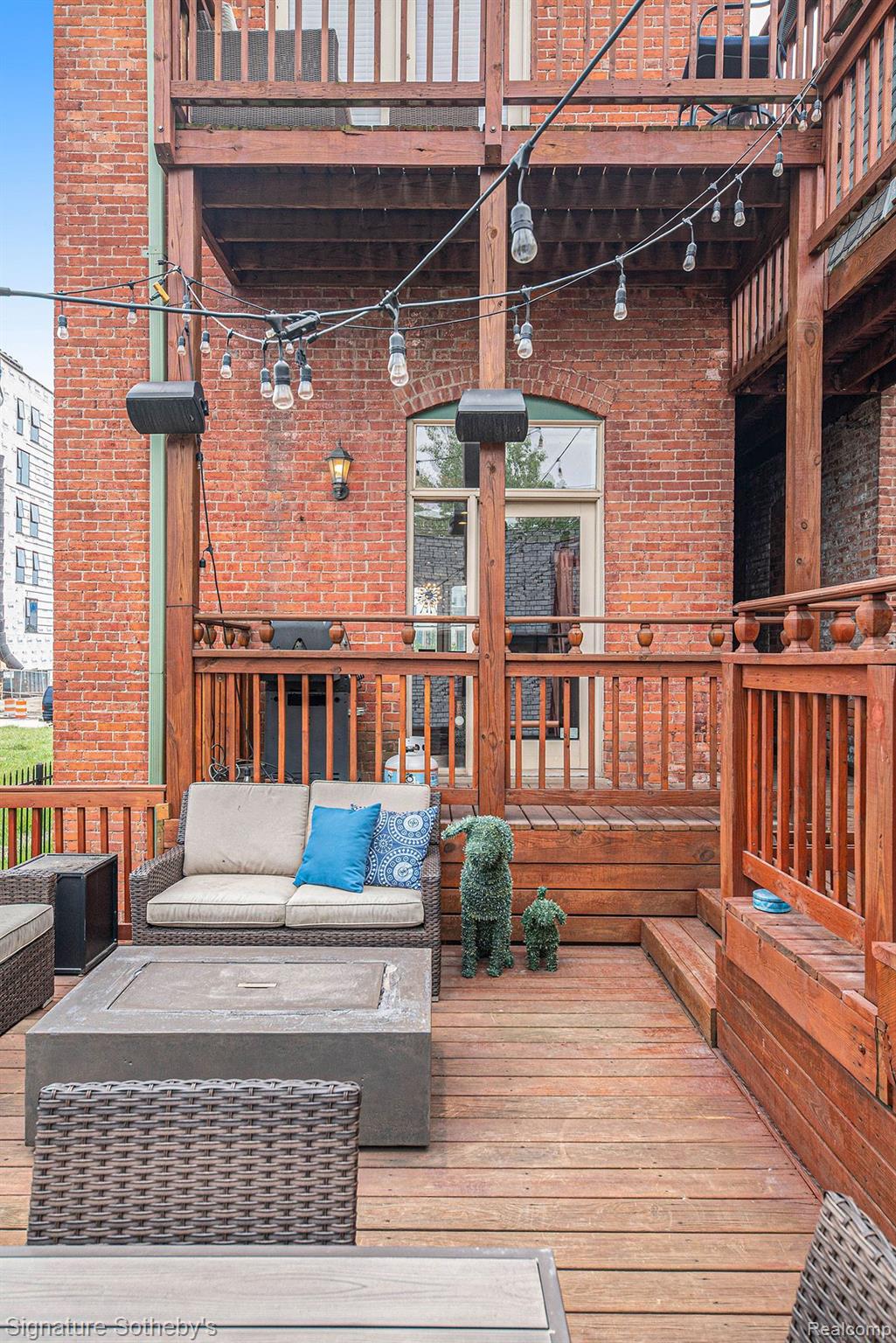 291 Edmund Place Unit: Unit 2