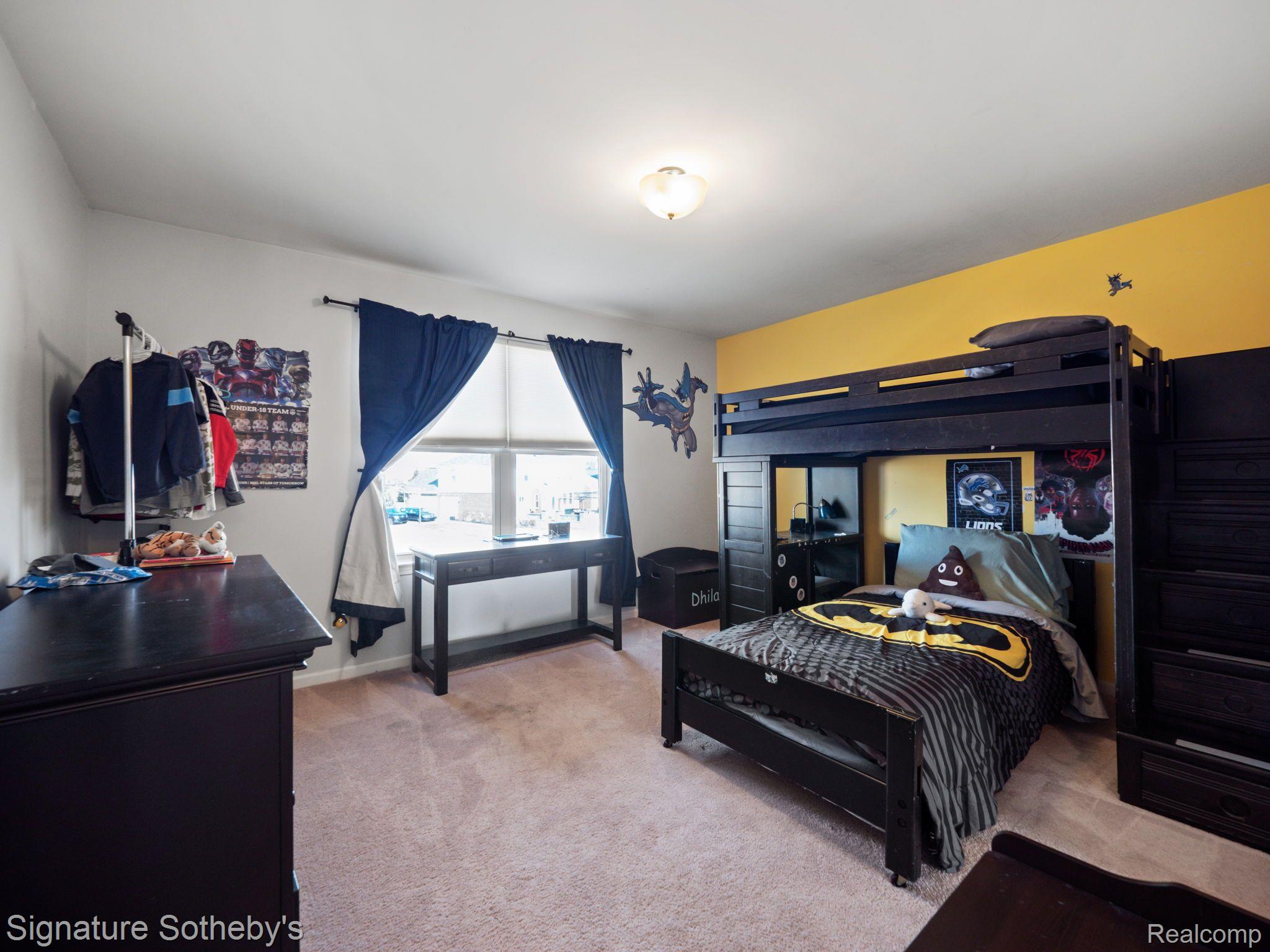 6990 SYLVANIA Lane