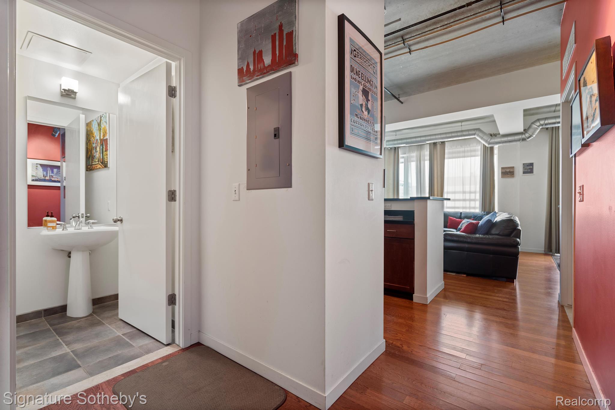 3670 WOODWARD Avenue 43-413
