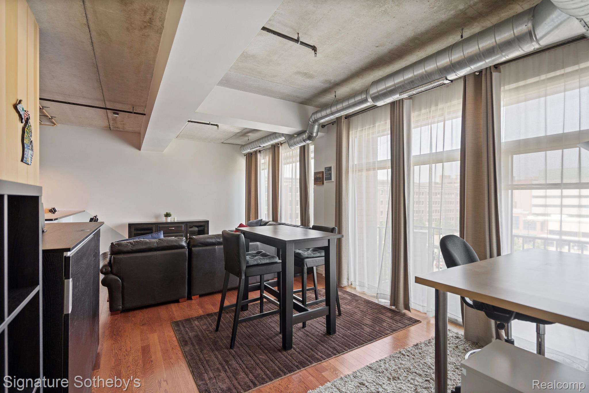 3670 WOODWARD Avenue 43-413