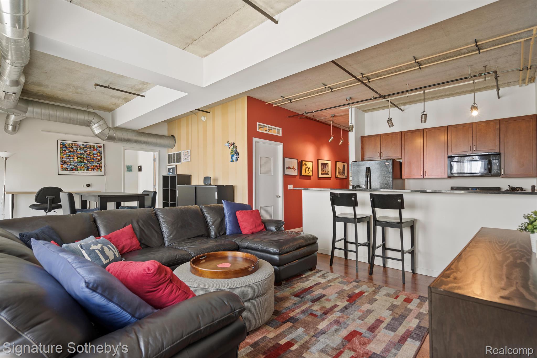 3670 WOODWARD Avenue 43-413