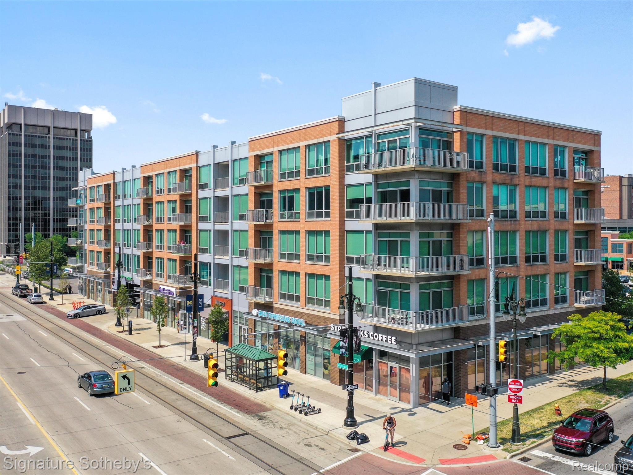 3670 WOODWARD Avenue 43-413