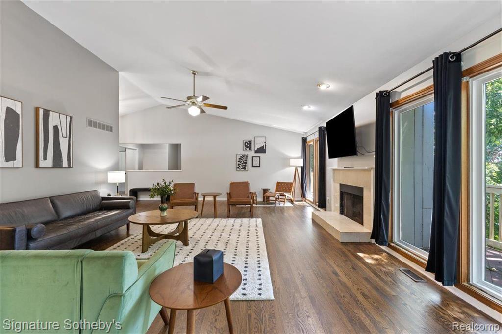 38657 LANCASTER Drive