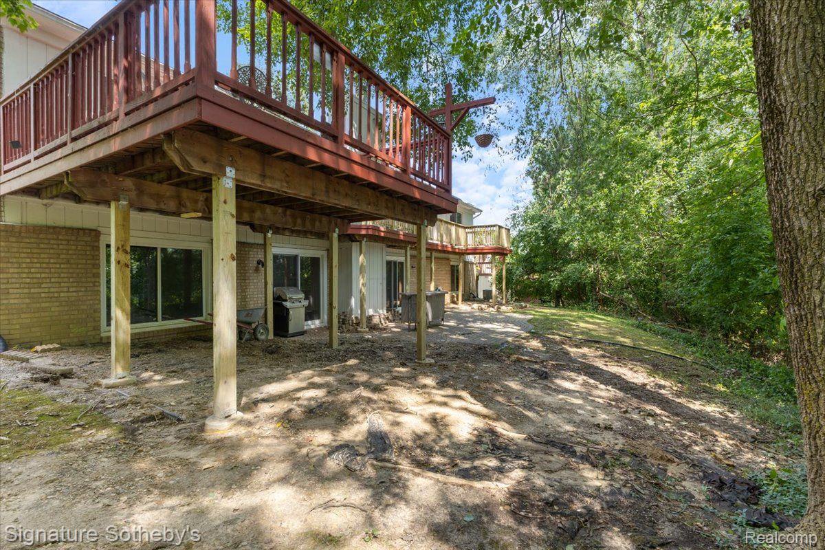 38657 LANCASTER Drive