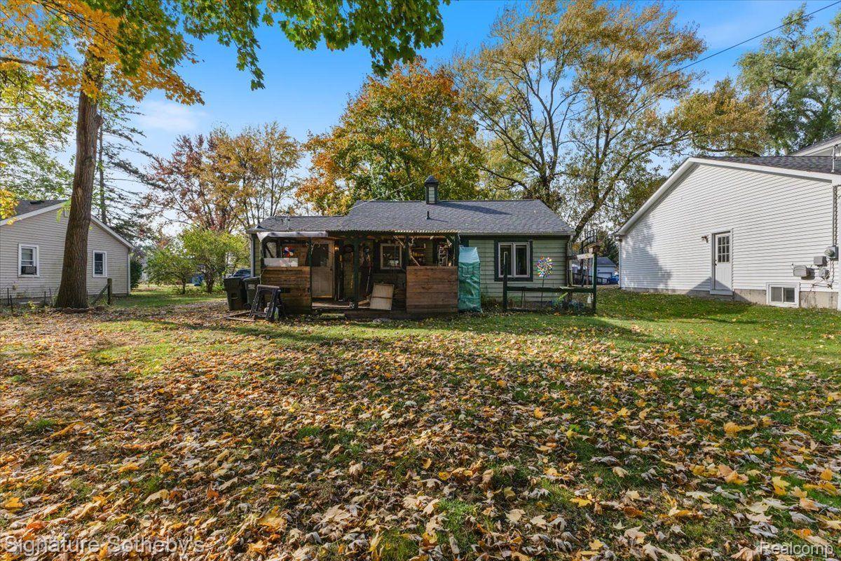 2745 WEAVERTON