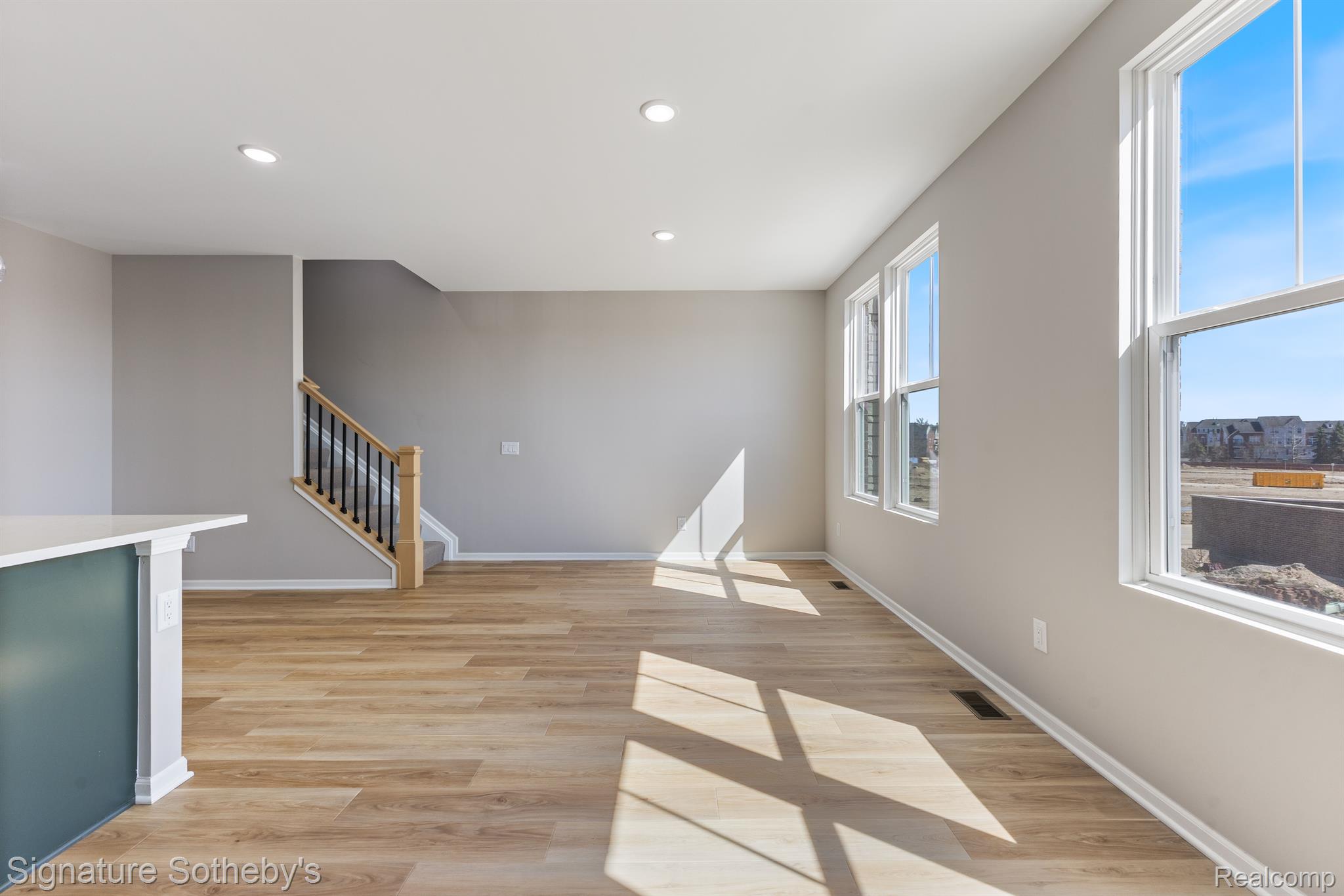 43115 Atwood Avenue