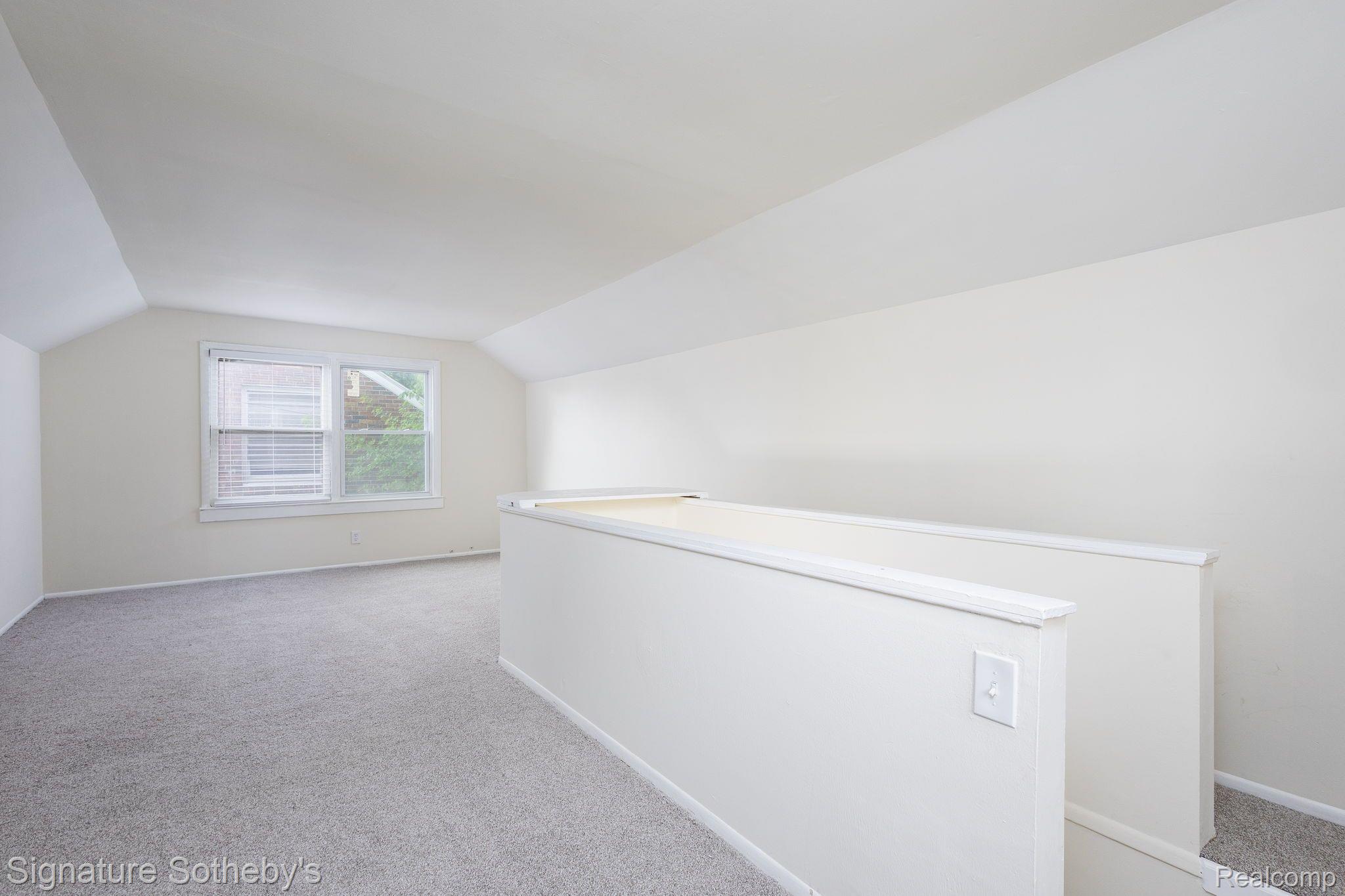 18619 Birwood Street