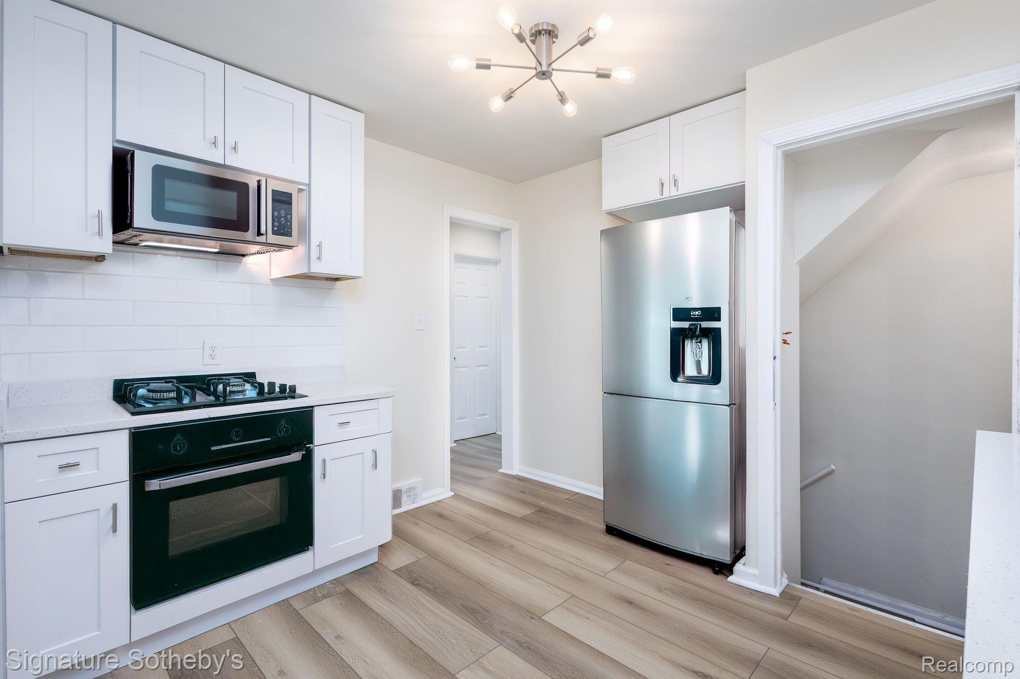 18619 Birwood Street