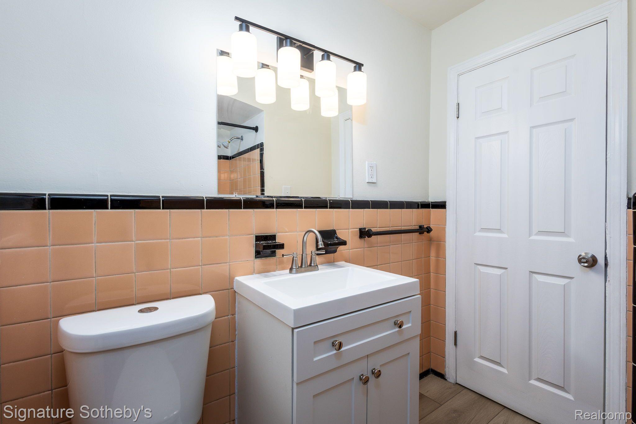 18619 Birwood Street