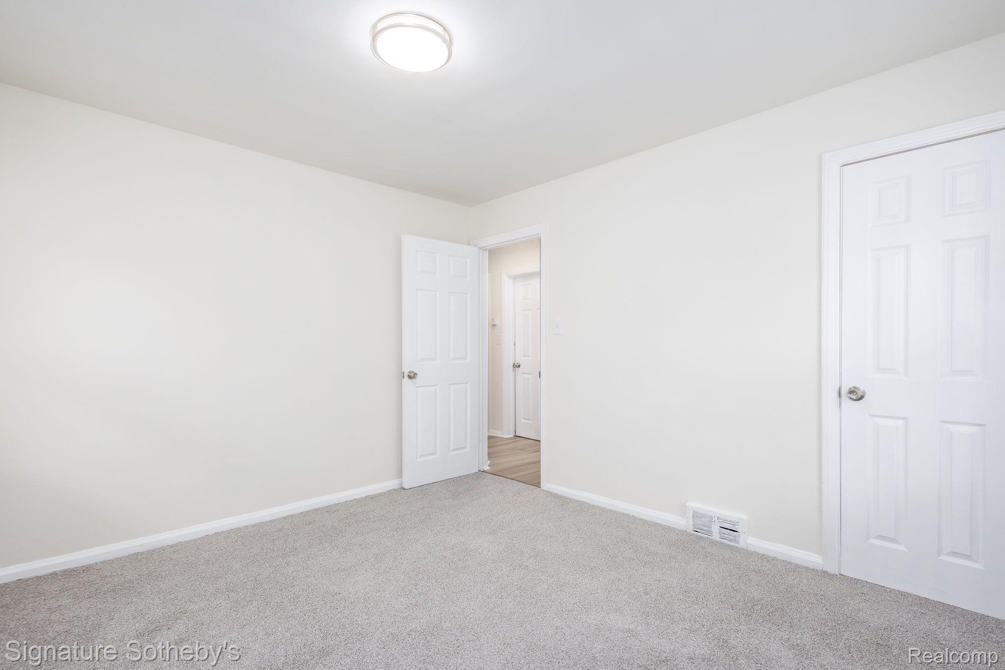 18619 Birwood Street