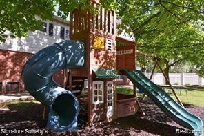 27671 W Echo Valley