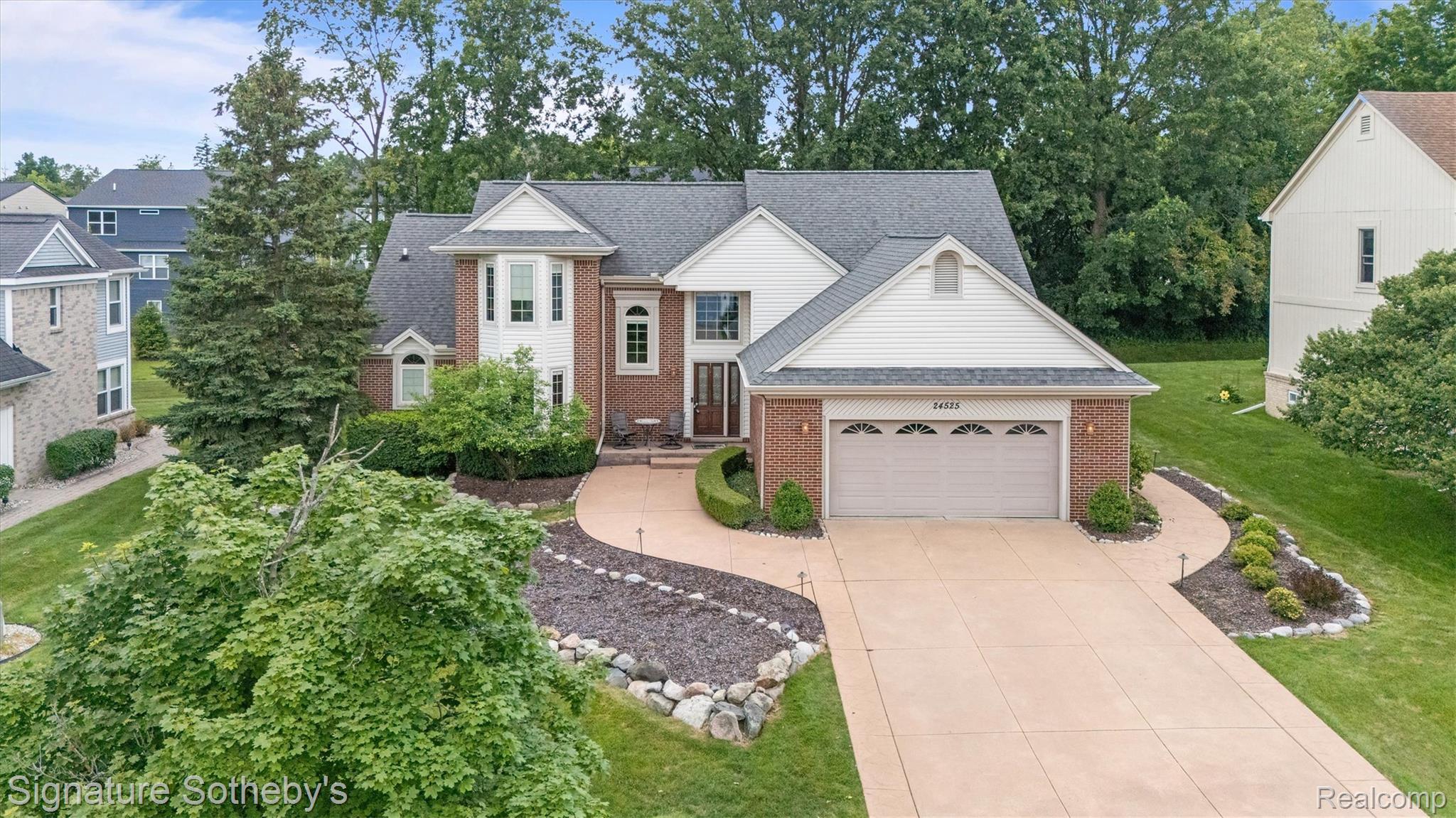 24525 Ridgeview Drive
