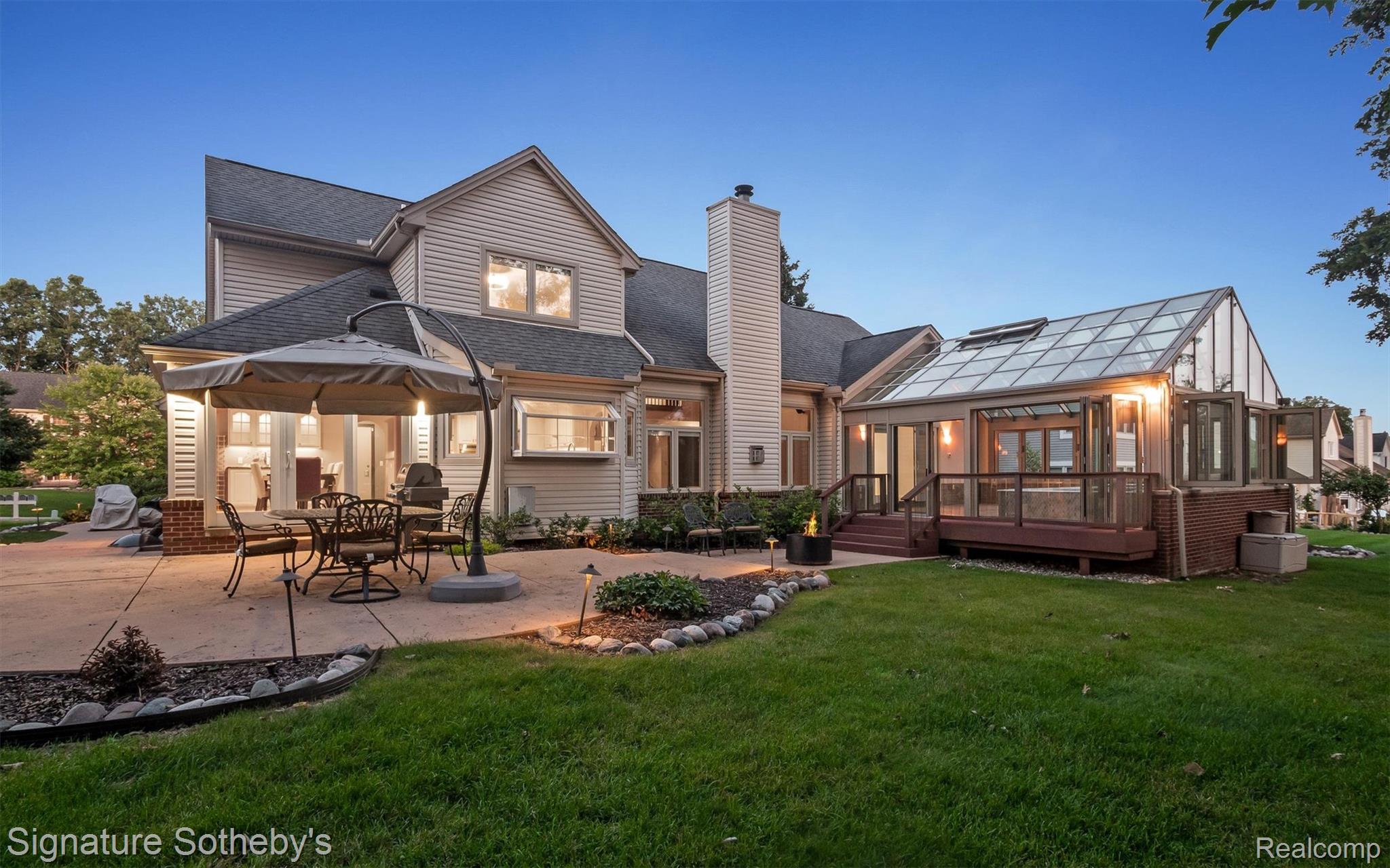 24525 Ridgeview Drive