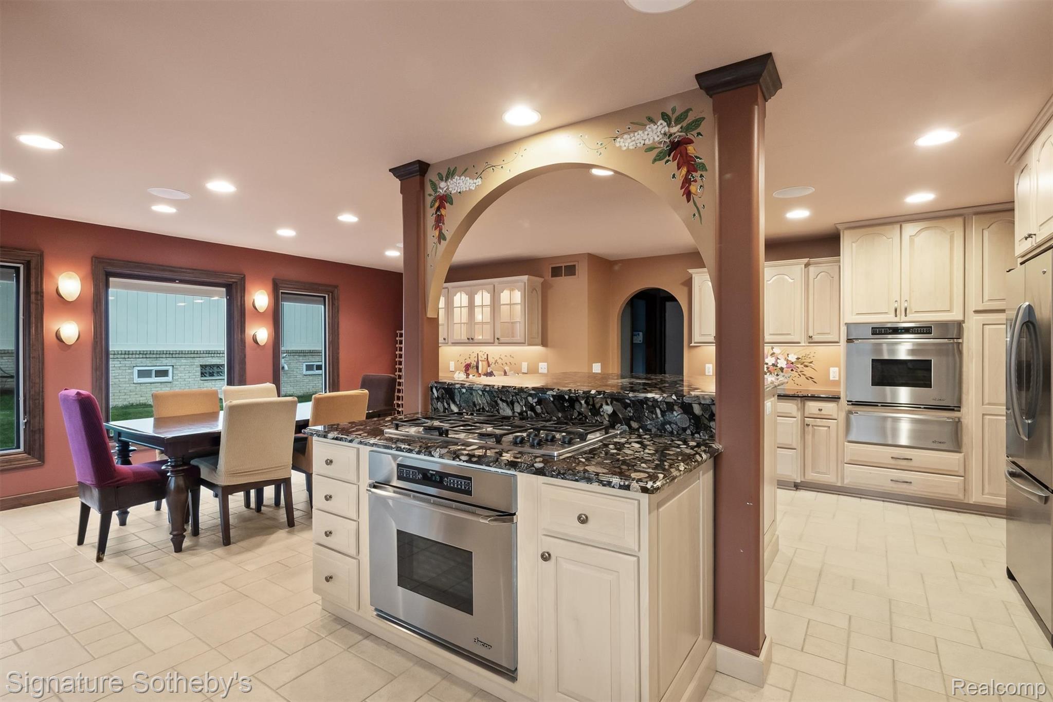 24525 Ridgeview Drive
