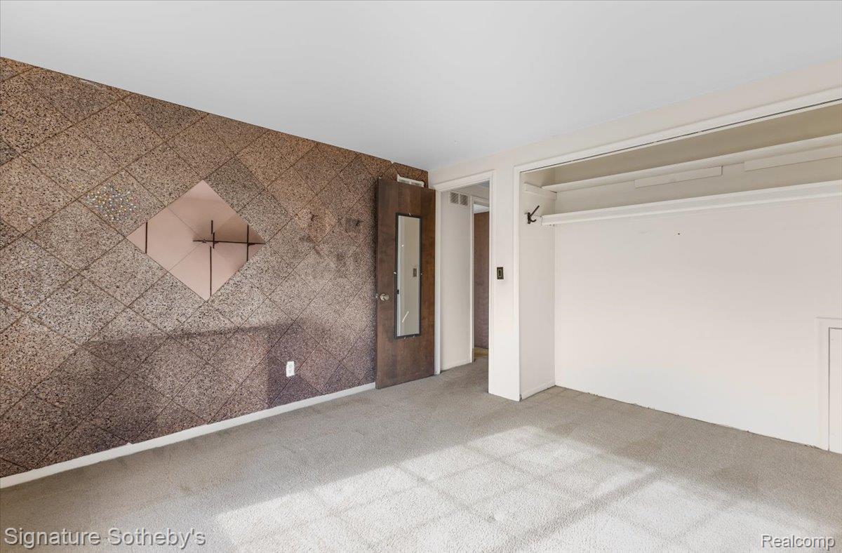 26122 Summerdale Drive