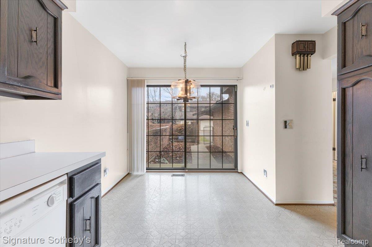 26122 Summerdale Drive