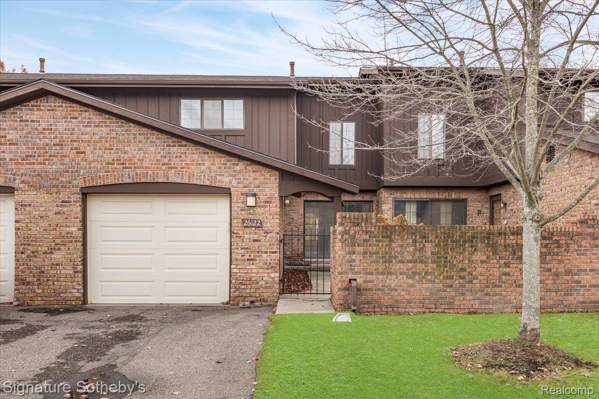 26122 Summerdale Drive