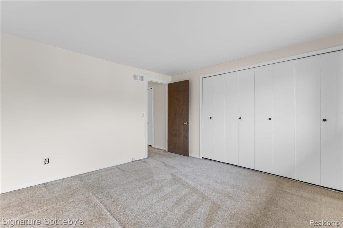 26122 Summerdale Drive