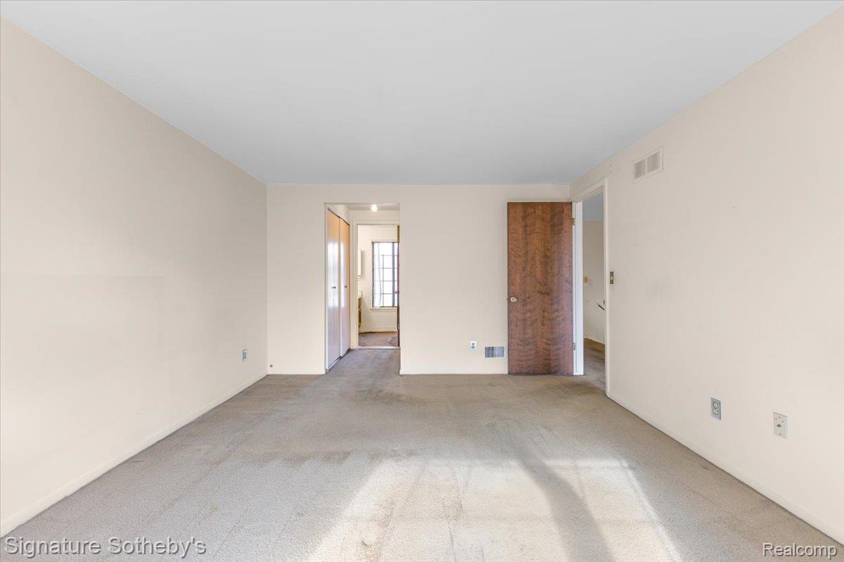 26122 Summerdale Drive