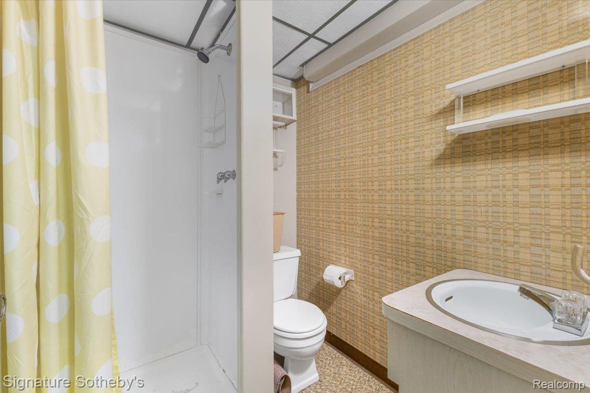 26122 Summerdale Drive