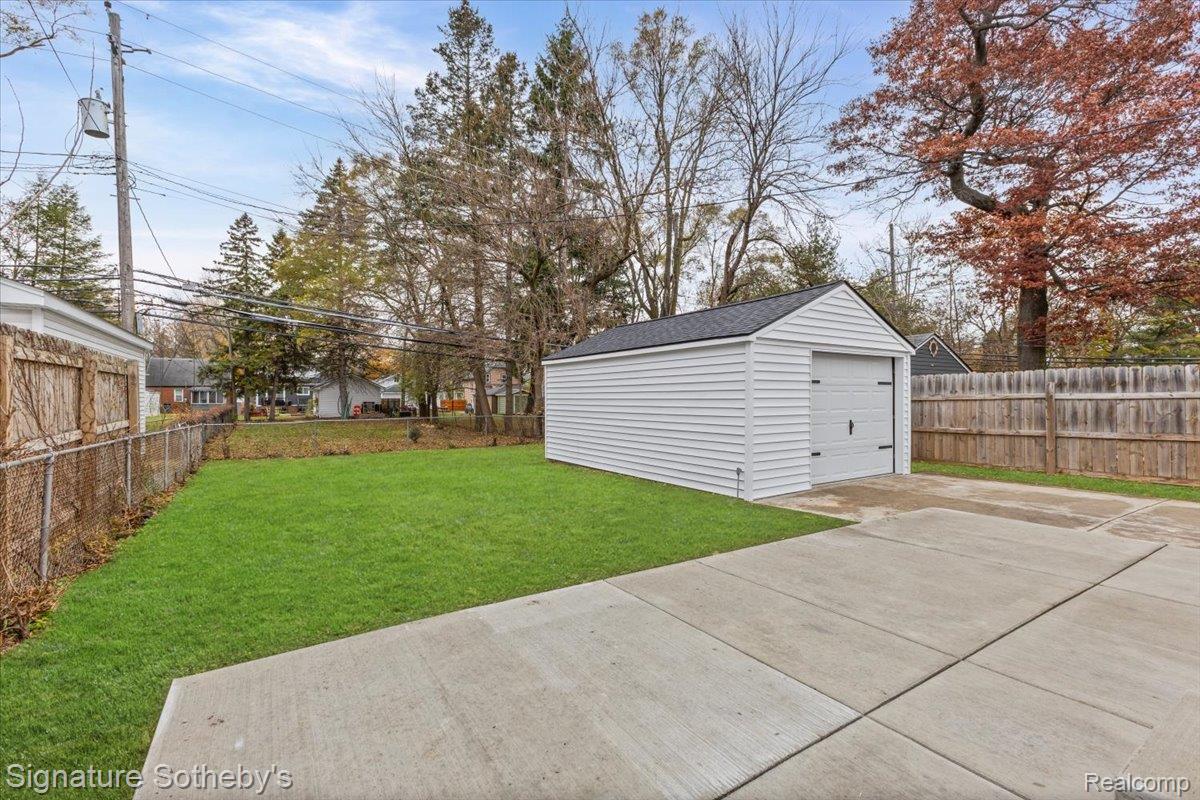 549 Edgewood Place