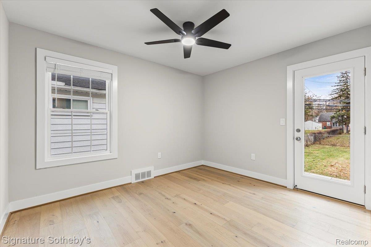 549 Edgewood Place