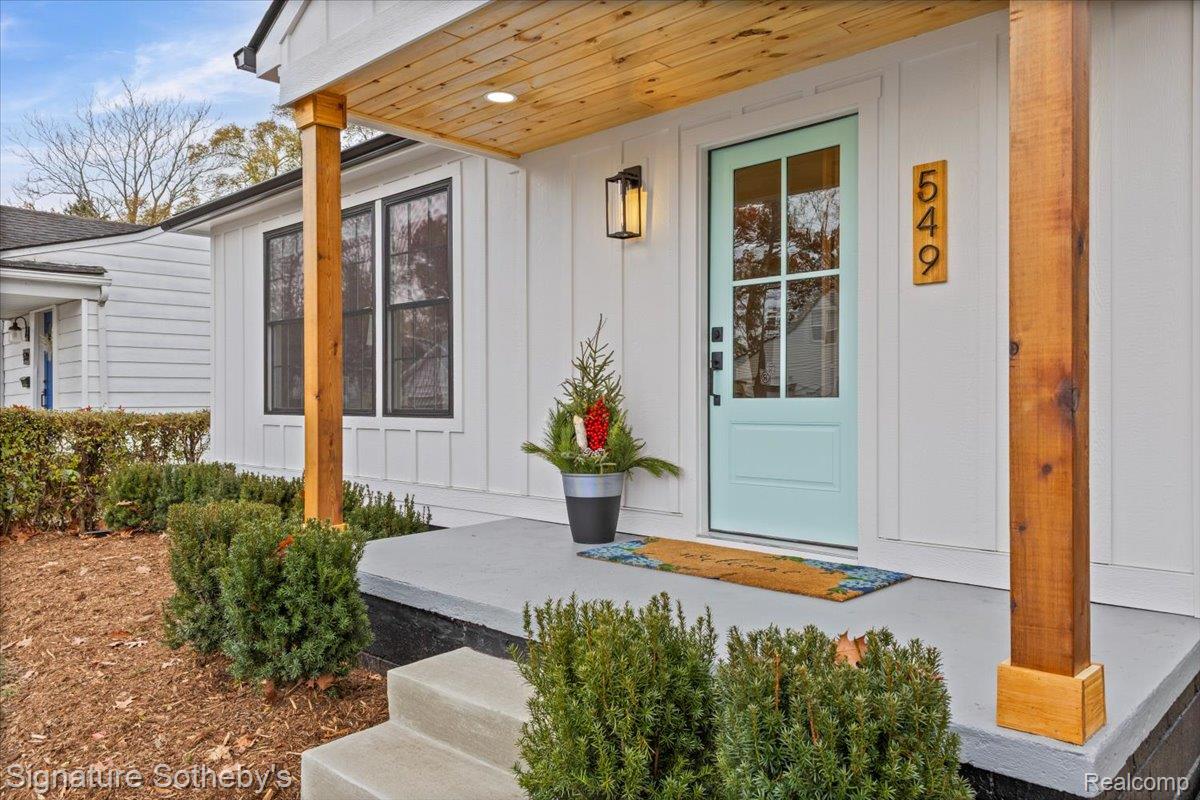 549 Edgewood Place